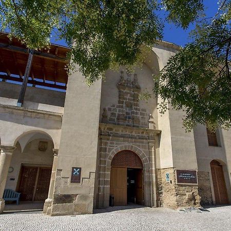 Hotel 4 Estrellas Conventual De Alcantara 외부 사진
